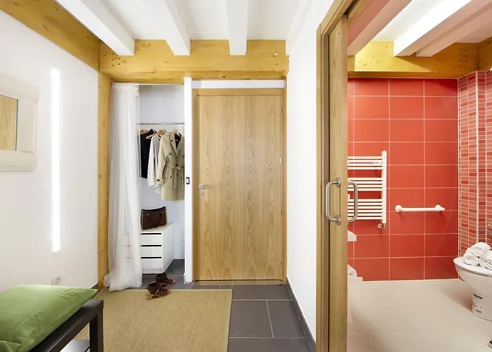 La Casa De Santa Maria Estudios * Vitoria-Gasteiz
