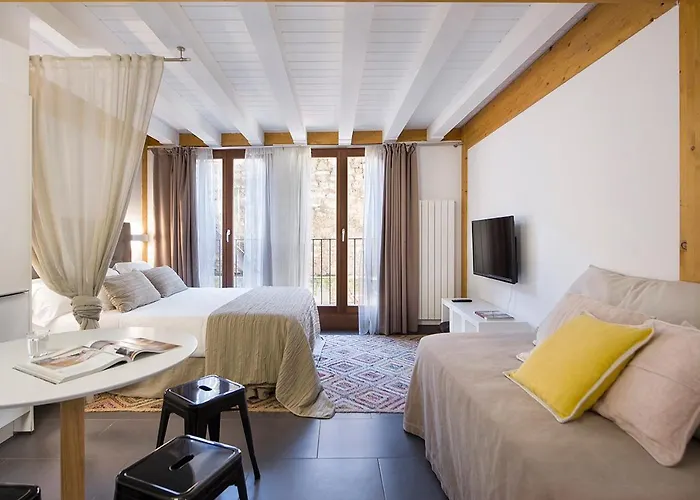 La Casa De Santa Maria Estudios * Vitoria-Gasteiz