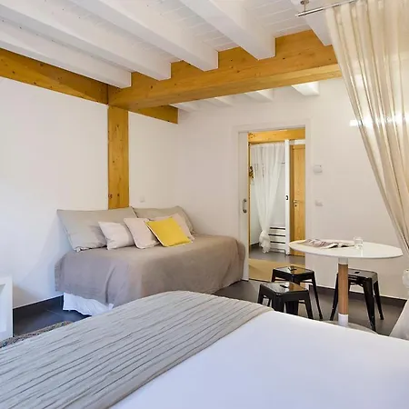 Apartment La Casa De Santa Maria Estudios Vitoria-Gasteiz