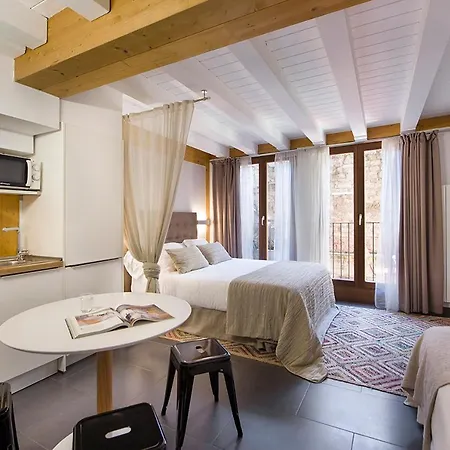 La Casa De Santa Maria Estudios Vitoria-Gasteiz