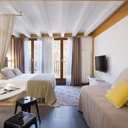 La Casa De Santa Maria Estudios * Vitoria-Gasteiz