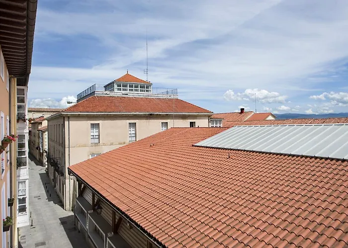 La Casa De Santa Maria Estudios * Vitoria-Gasteiz